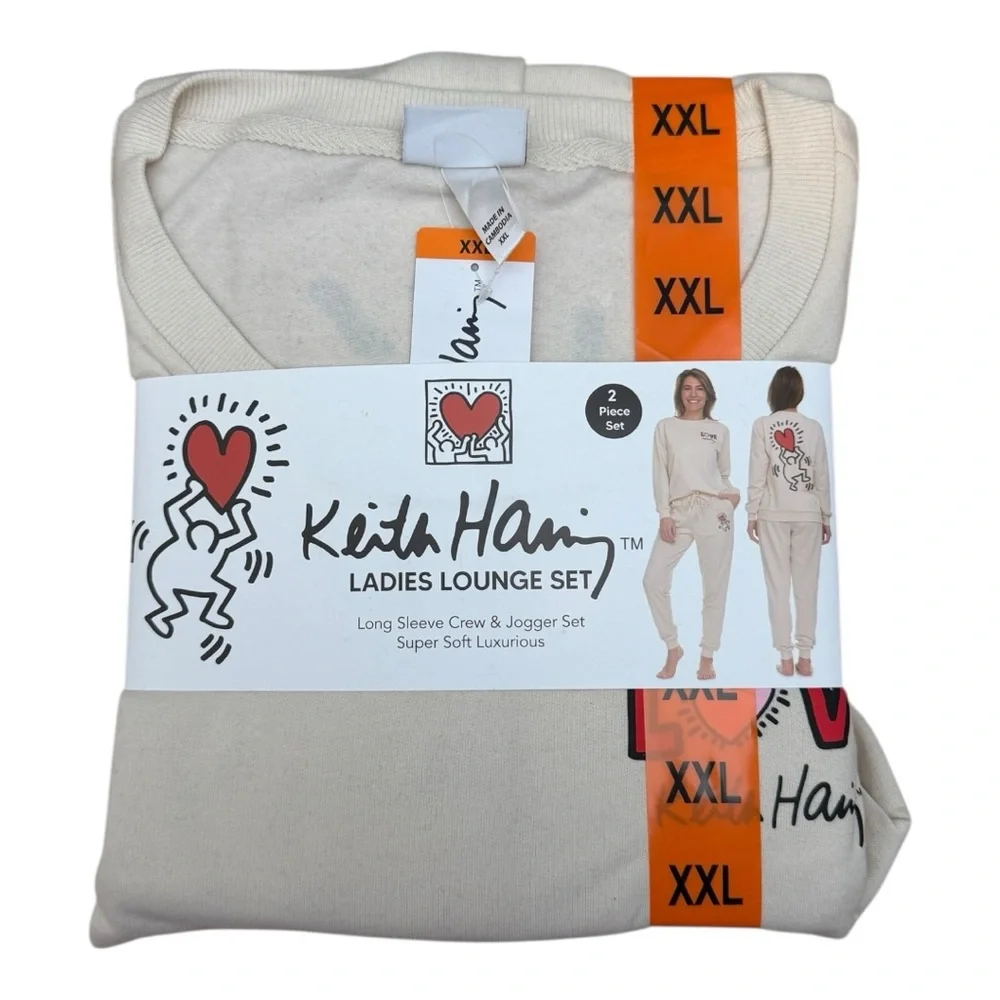 Keith Haring Women's 2 Piece Fleece Lounge Pajama Set, Long Sleeve Crew & Jogger - Picture 3 of 4